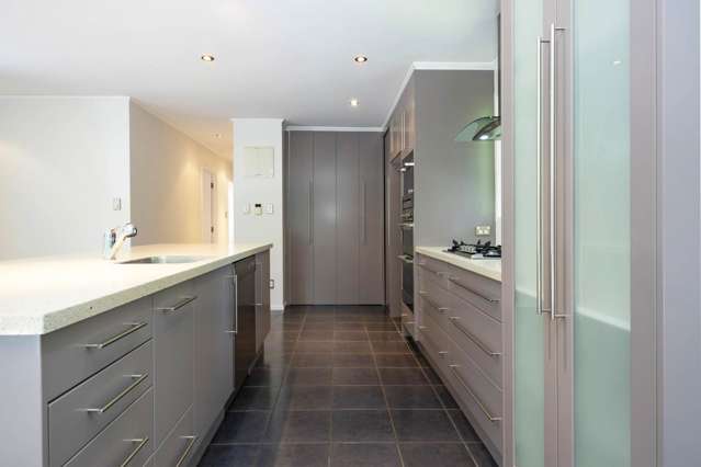 Where Family Living Meets the Beauty of Titirangi