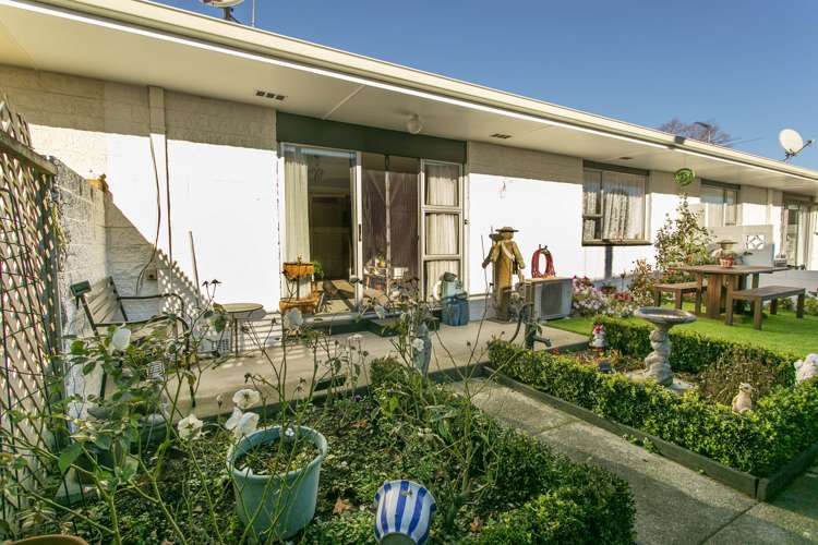 2/195 Walnut Avenue Ashburton_14