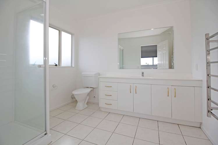43 Rochester Crescent Somerville_11