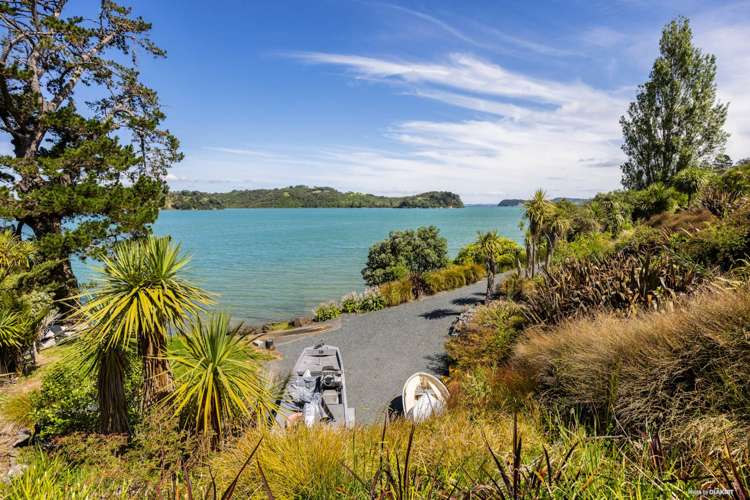 11 Young Street Mahurangi East_10