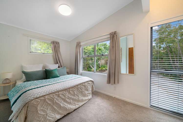 4 Kimber Hall Avenue Mount Roskill_14