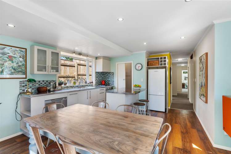 42 Poplar Avenue Raumati South_5