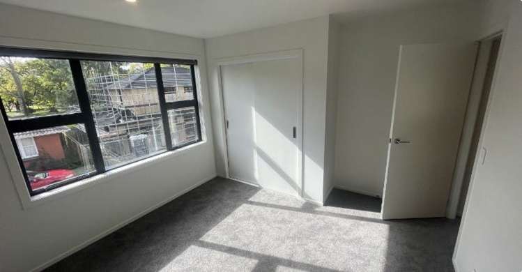 7/240 Stokes Valley Road Stokes Valley_6