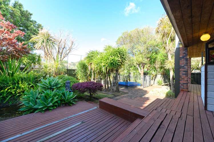 2 Meadway Sunnyhills_5