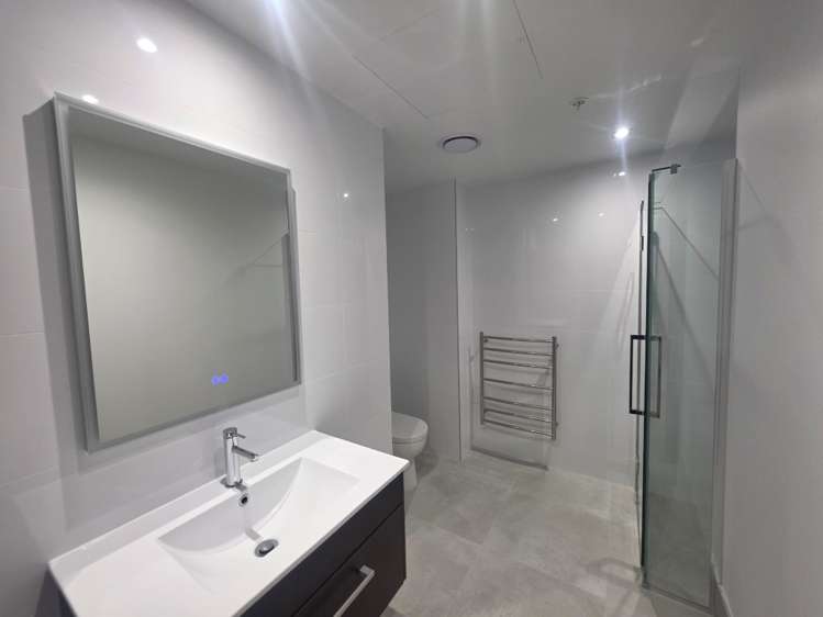 105/8 Maunganui Road 11229_11