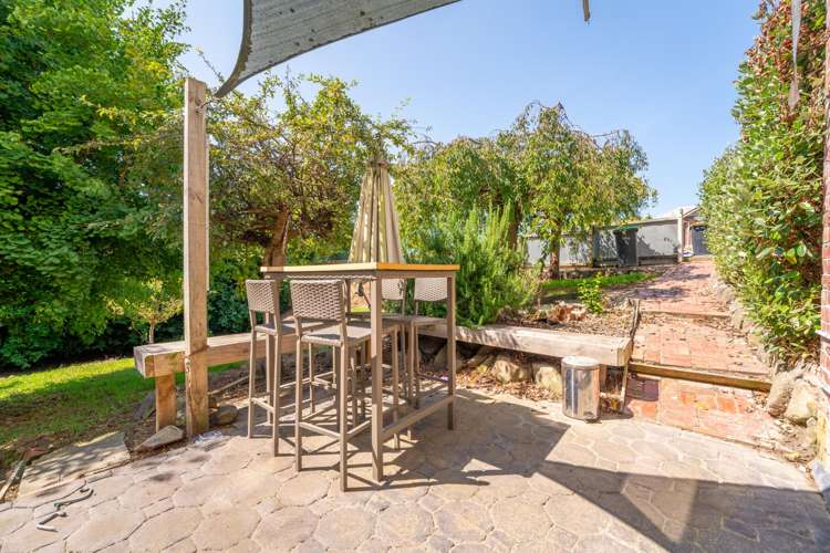 1 Hertnon Street West End_1