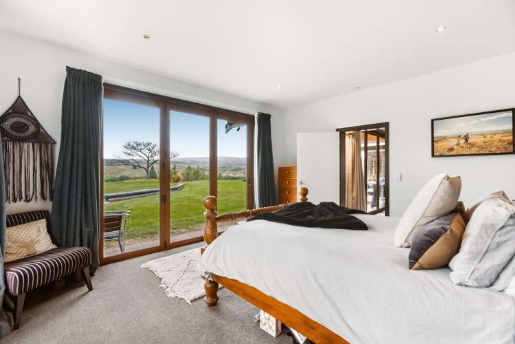 1457 Chatto Creek - Springvale Road Chatto Creek_8