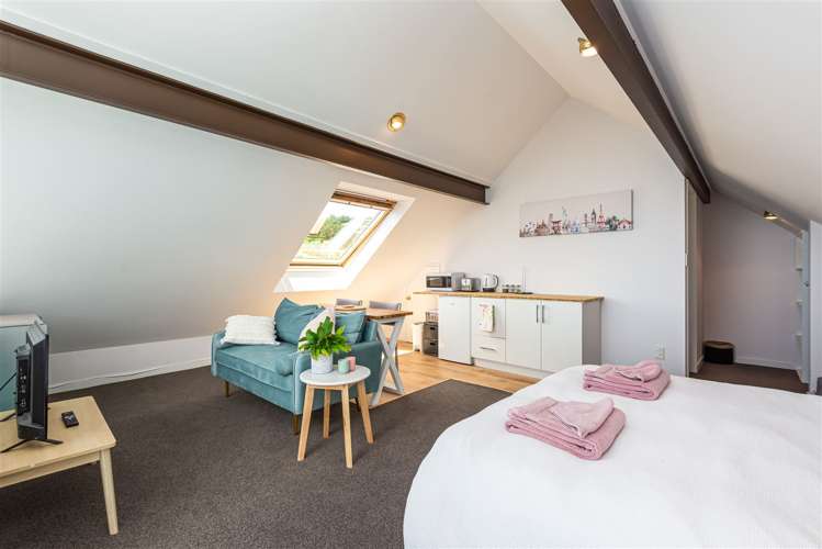 28 Drayton Drive Mount Pleasant_17