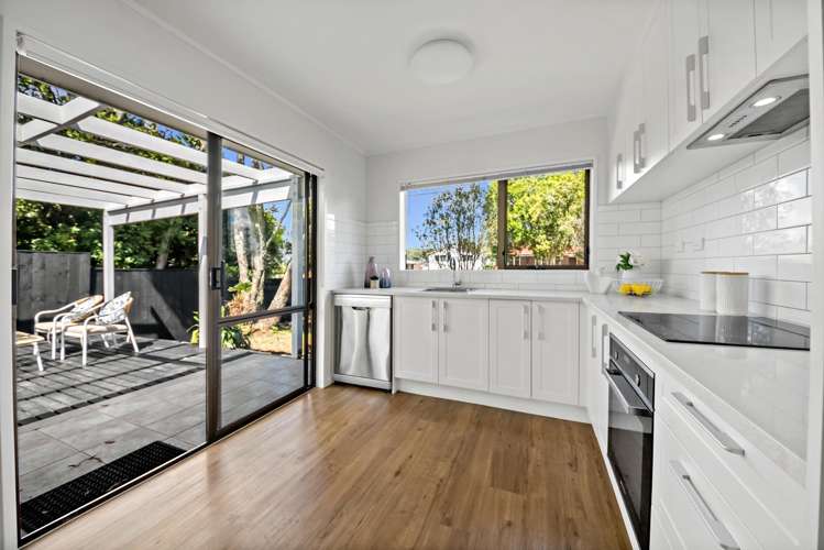 1/24 Turama Road Royal Oak_3