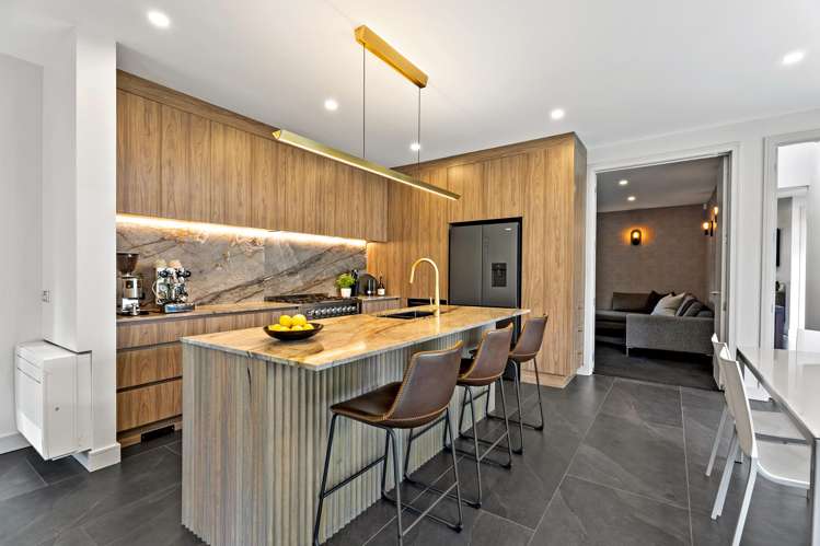 5 Haydn Avenue Royal Oak_12