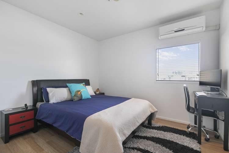 2d/121 Newton Road Eden Terrace_10