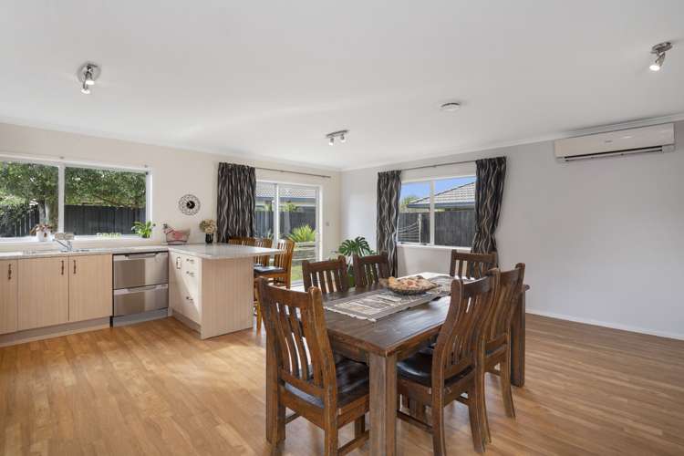 76 Blake Boulevard Papamoa_2