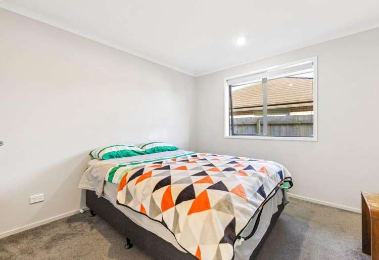 11 Captain Mitchell Drive Papakura_8