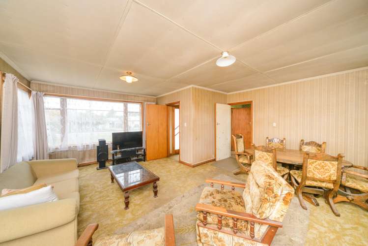 214 Botanical Road Takaro_2