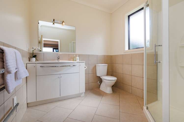 7 Sherwill Street East Feilding_11