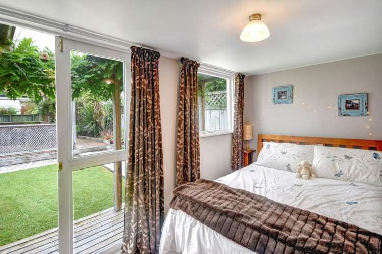 8 Beechworth Street North East Valley_28