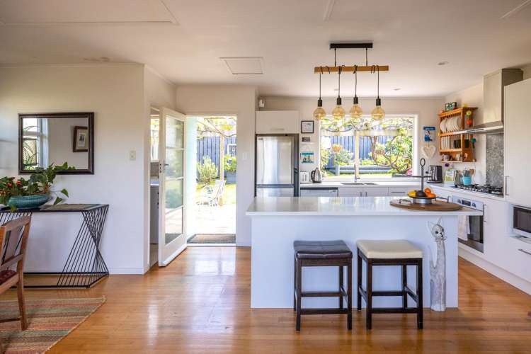 4 Mitchell Road Surfdale_3