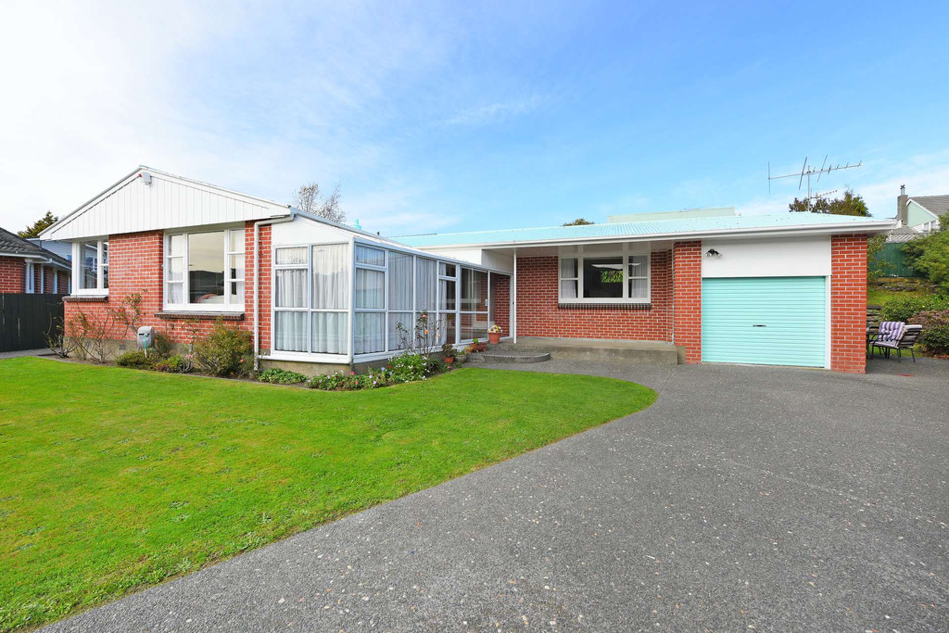 8 Tiwakawaka Grove Heretaunga_0