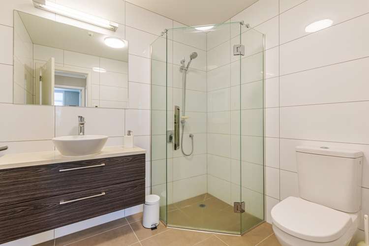 86 Rewa Rewa Lane Orewa_13