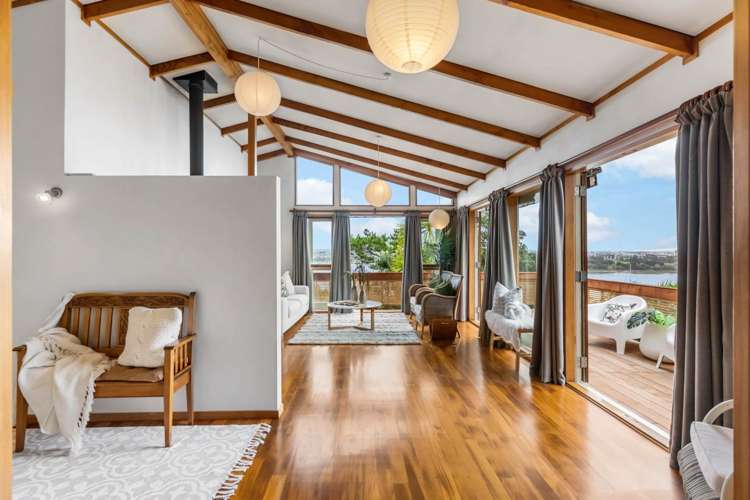 20 Oruamo Place Beach Haven_8