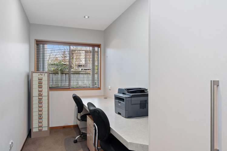 14 Country Place Allenton_19