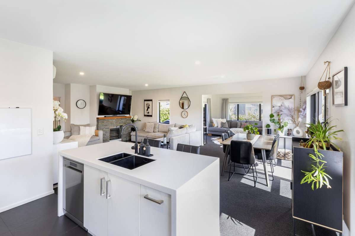 22B Stanford Way_4