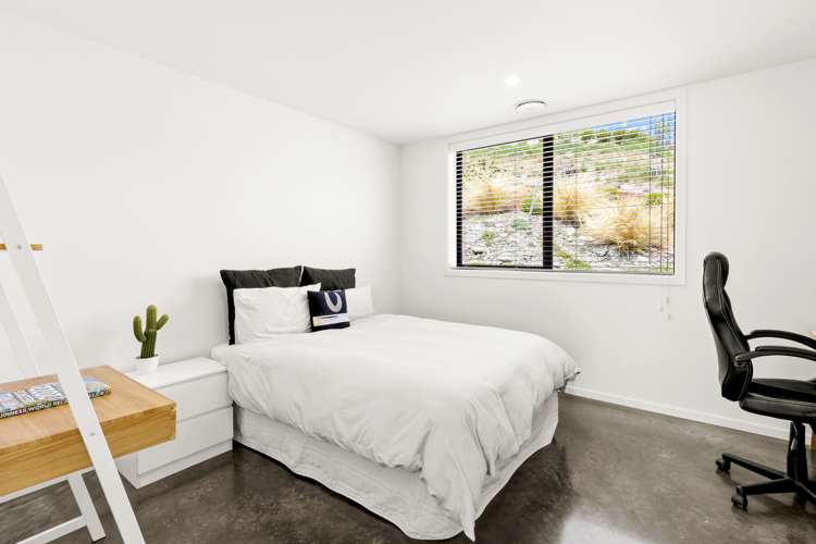 8 Spring Hill Road Kelvin Heights_22