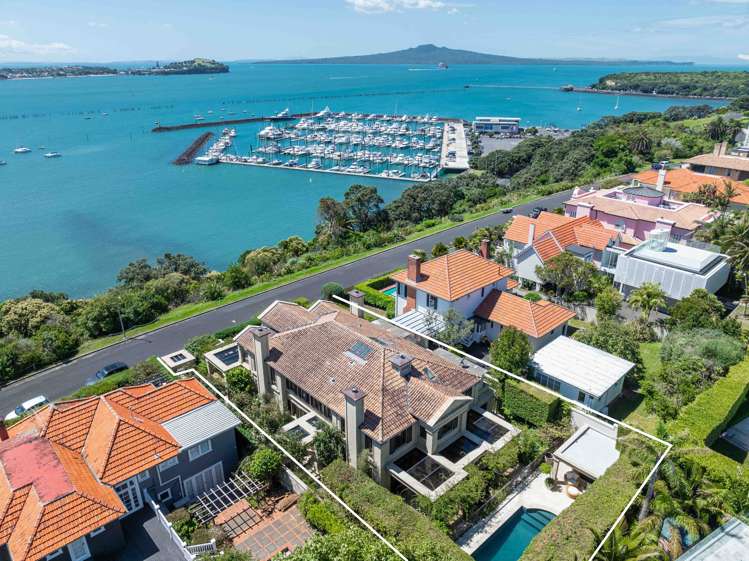 84 Paritai Drive Orakei_2