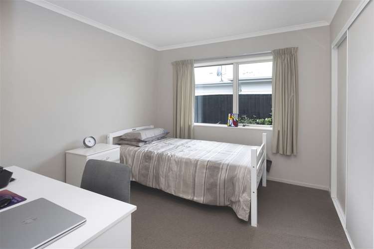 41 Reka Street Parklands_13