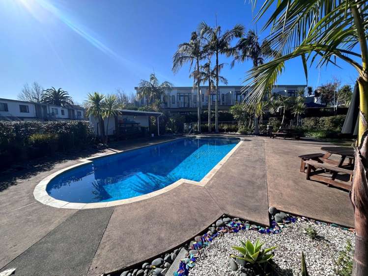 81/92 Bush Road Albany_13