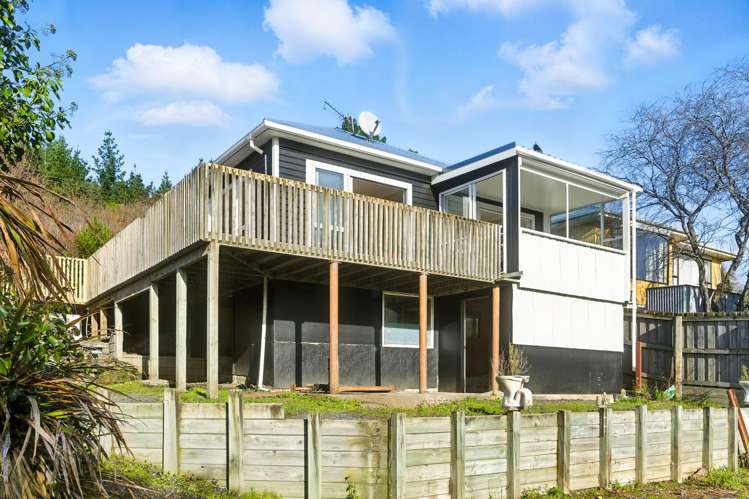 82 District Road Green Island_17