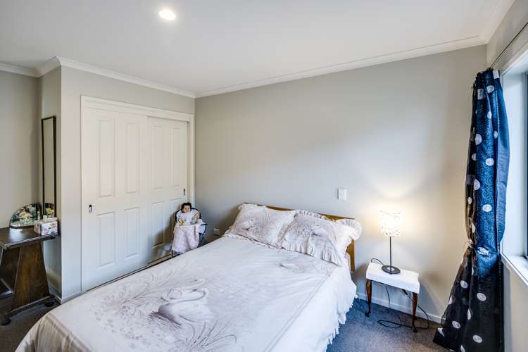 1109a Karamu Road North Mayfair_14