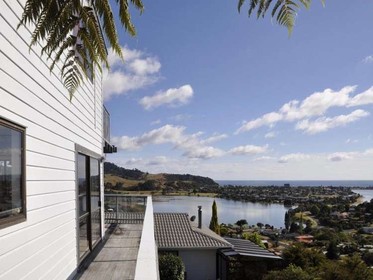 10 Hinemoa Terrace Tairua_14