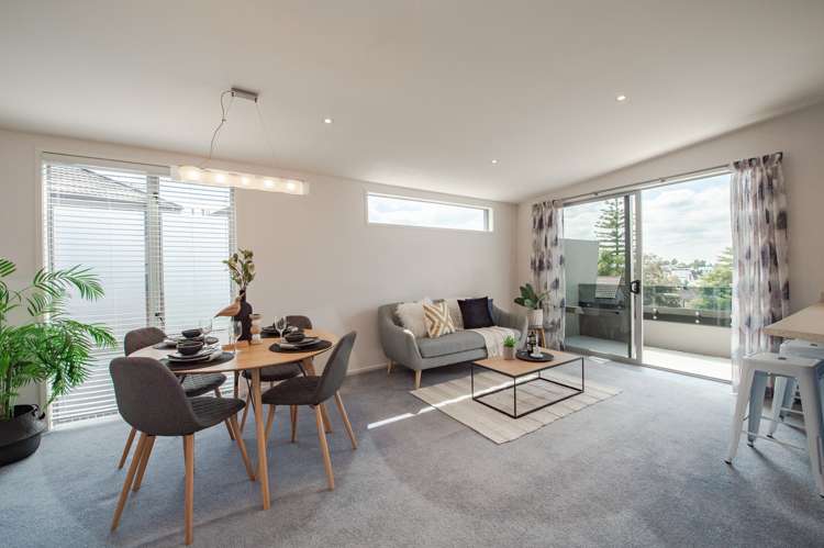 21c Ruakiwi Road Hamilton Lake_1