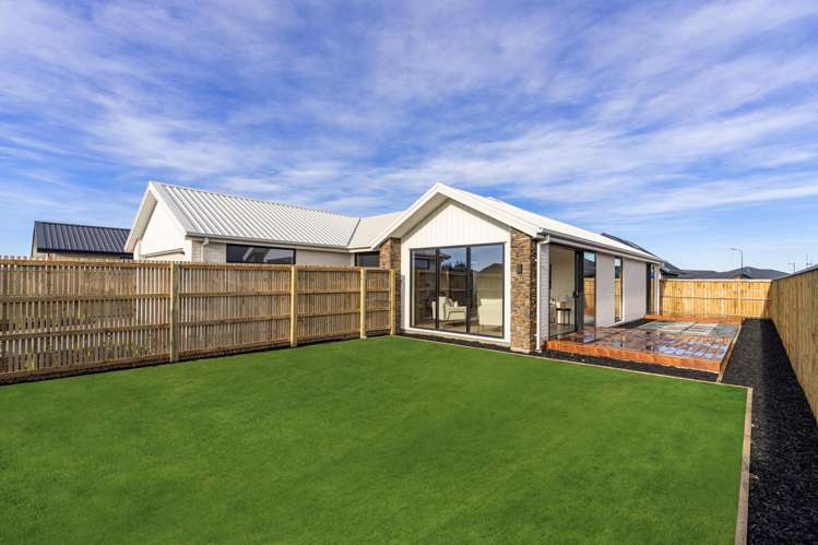 6 Flight Close Rolleston_14