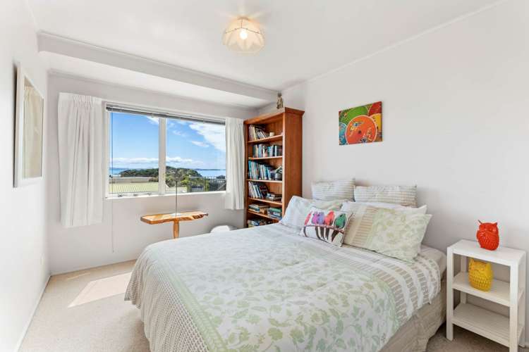 31b Pacific Parade Army Bay_18