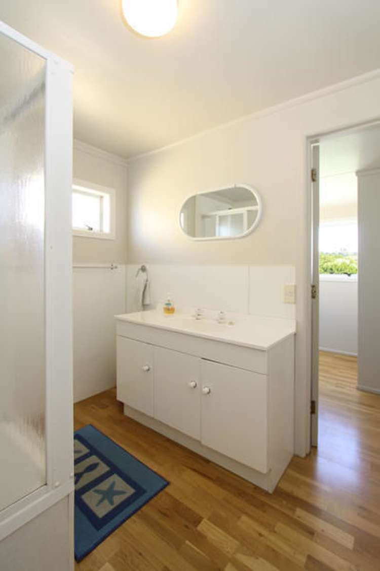 12 Dillon Street Waihi Beach_12