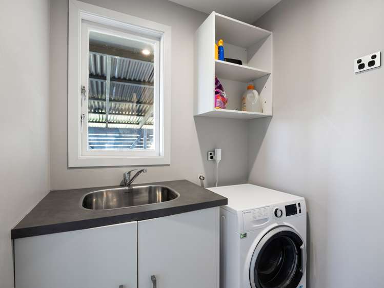 26 Carlyle Avenue Chartwell_14