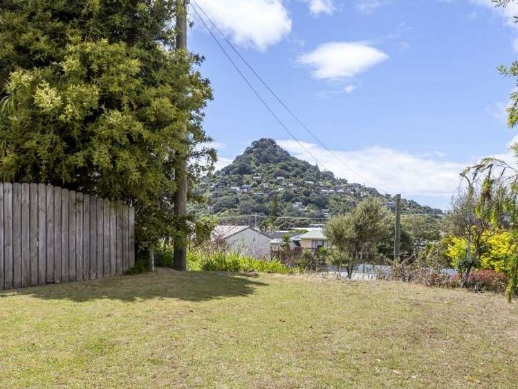 26 Hornsea Road Tairua_12