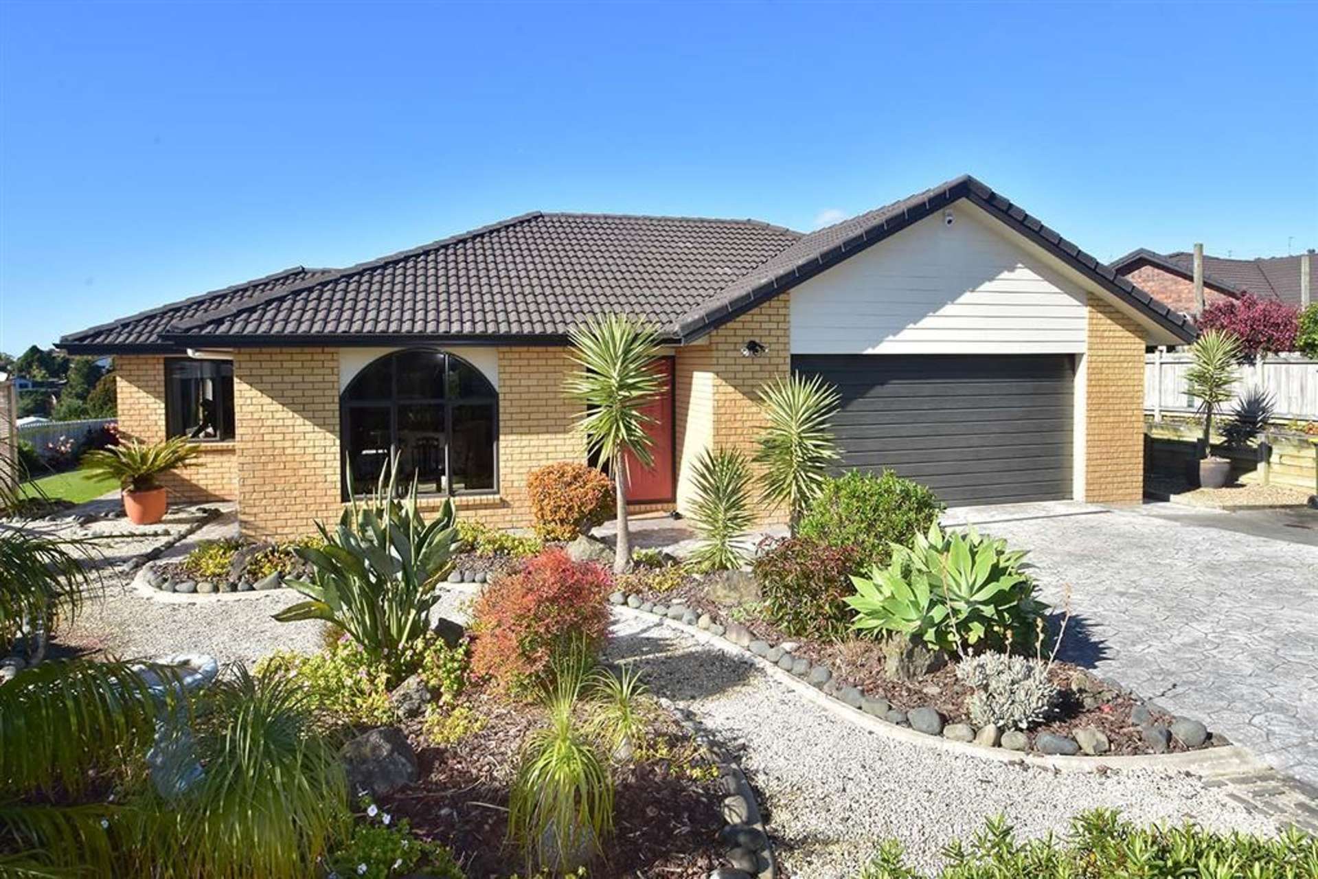 44 Roberta Crescent Orewa_0