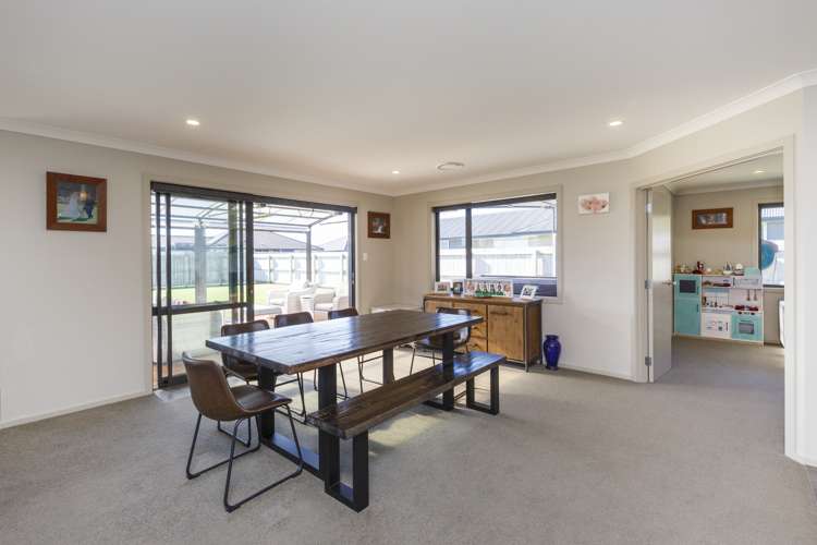 11 Mahi Grove Feilding_25