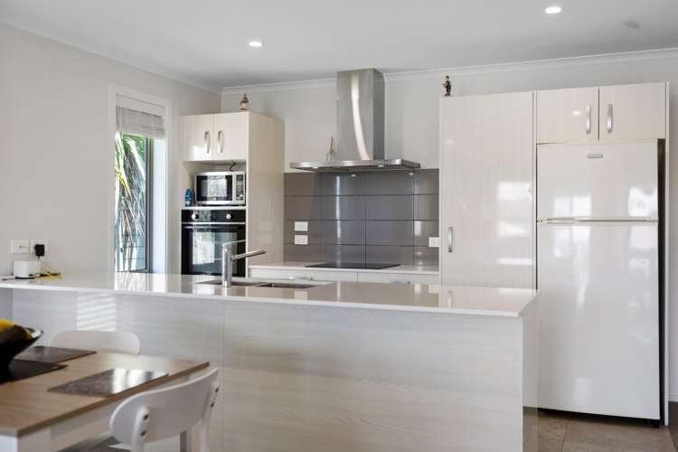 10 Stable Way Brookfield_9