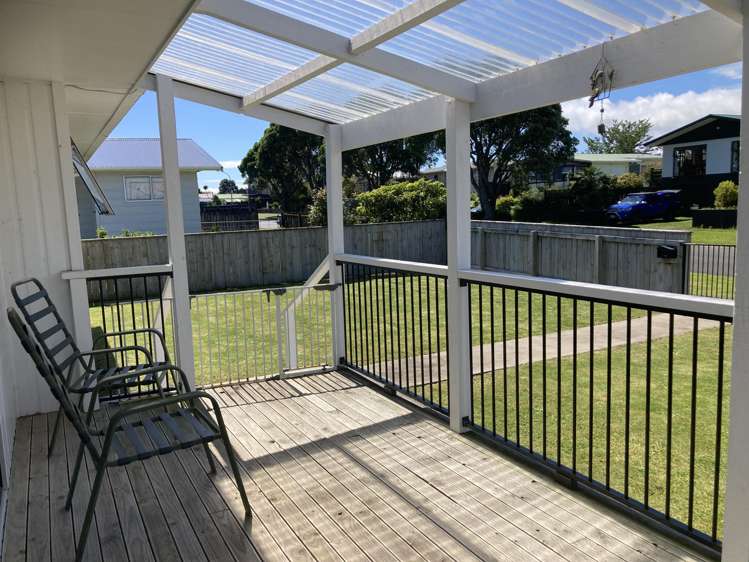 23 High Street East Waitara_22