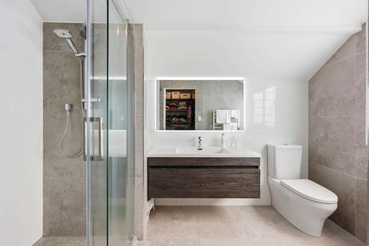 2 Callender Place Shelly Park_34