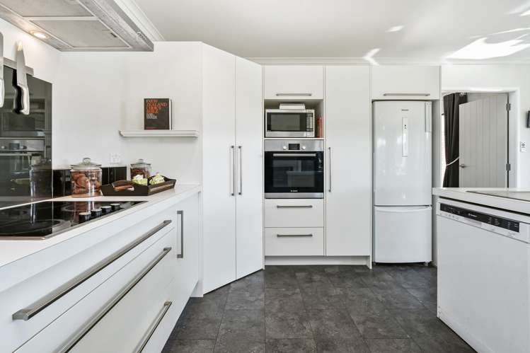 52 Manu Drive Kaiwaka_12