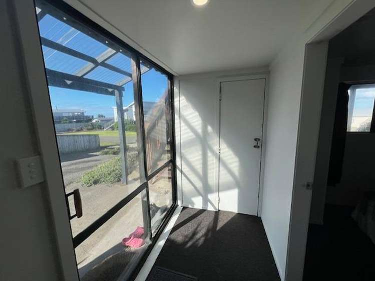 14 Okiwa Terrace Waitotara_8