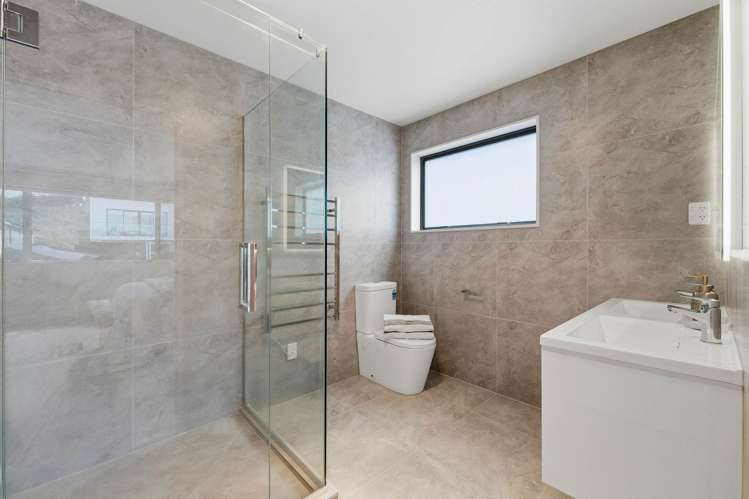 169 Godfrey Drive Orewa_29