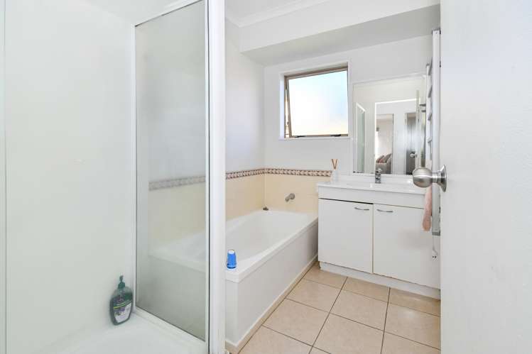 33 Regalwood Place Favona_11