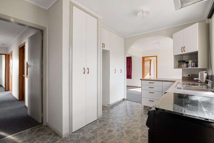 1 Lemari Avenue Stoke_9