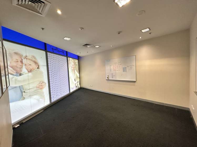 GA/84 Gunner Drive Te Atatu Peninsula_9